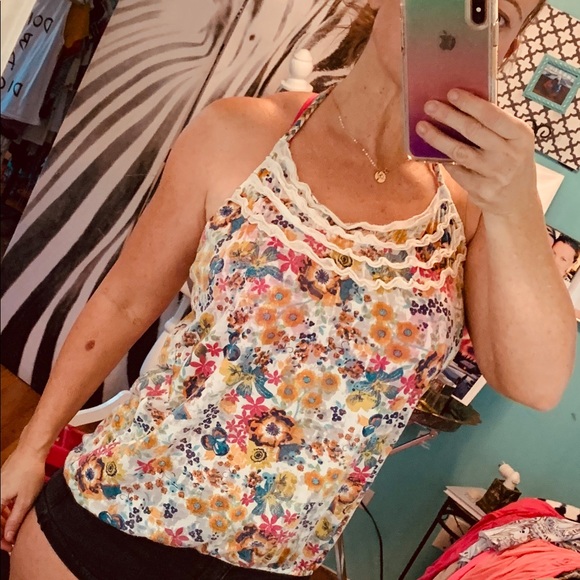 Guess Denim mini skirt & summer blouse - Picture 6 of 7